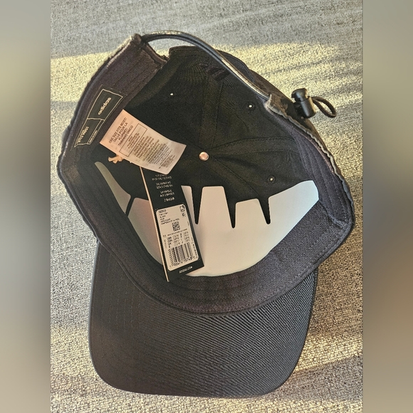 NEW NWT Adidas Golf Dad Cap - Picture 9 of 10